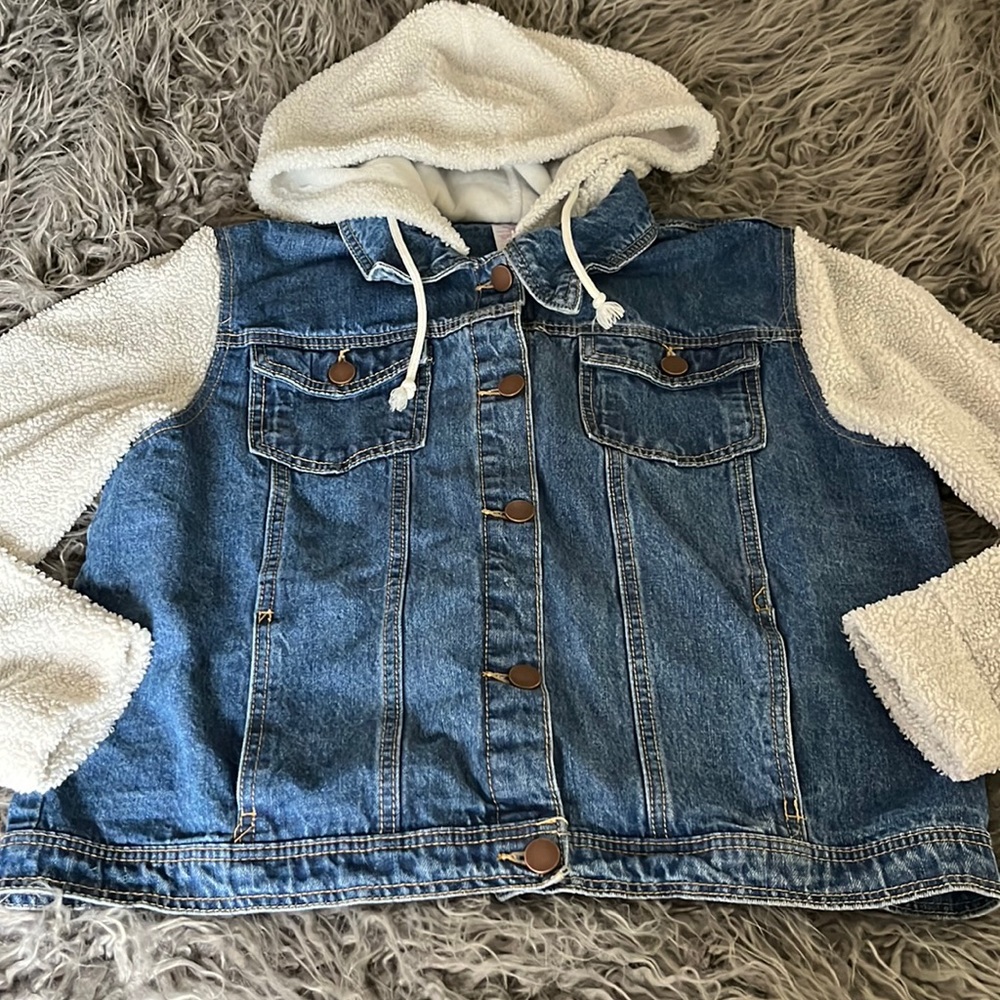 Teddy Sherpa jean jacket XXL white faux fur blue denim button front coat boxyfit